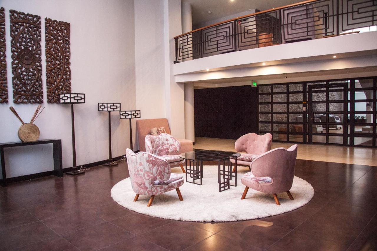 Deluxe Apartment Metroplaza キト エクステリア 写真