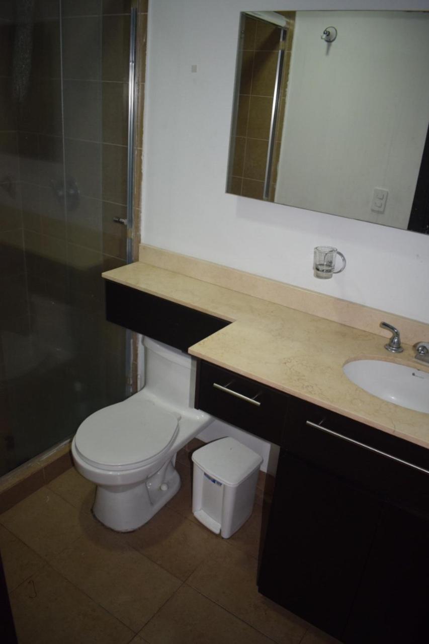 Deluxe Apartment Metroplaza キト エクステリア 写真
